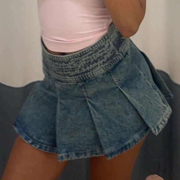 Denim pleated mini skirt - Picture 1 of 1